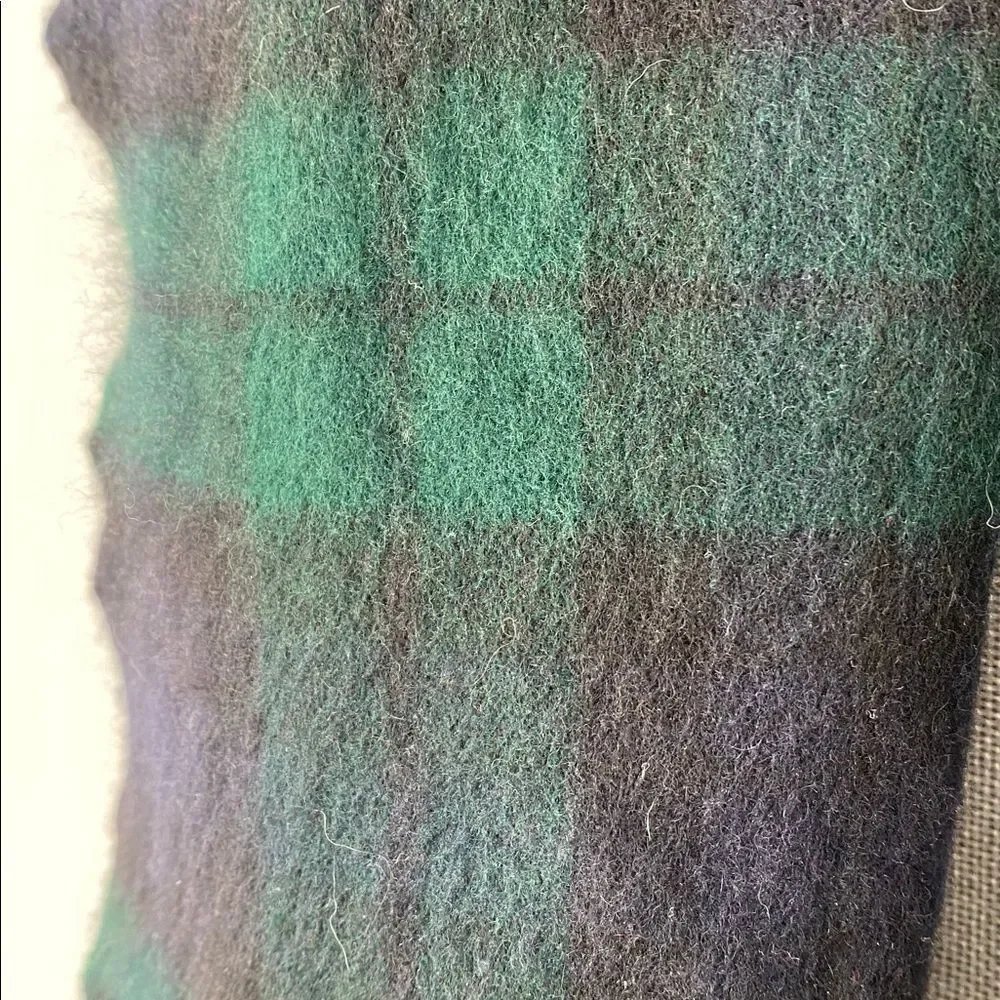 Peter MacArthur & Co. Plaid Tartan Cashmere Wool Scarf Black & Green Preppy Chic